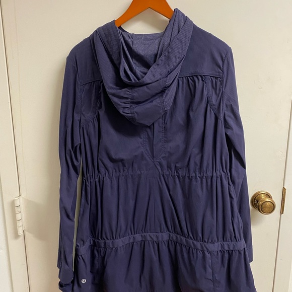 Lululemon spring jacket - Picture 2 of 2